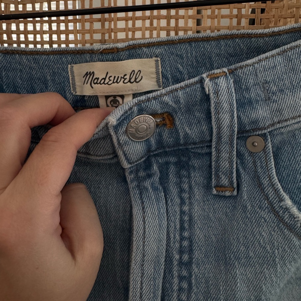 Madewell The Petite Perfect Vintage Jean in Fiore Wash - Picture 6 of 9
